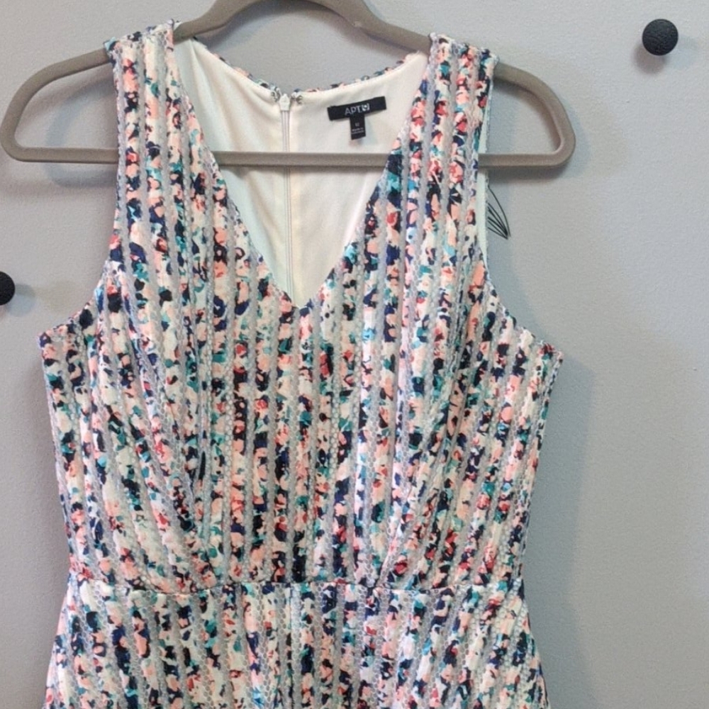Apt 9 Spring Dress - Picture 2 of 4